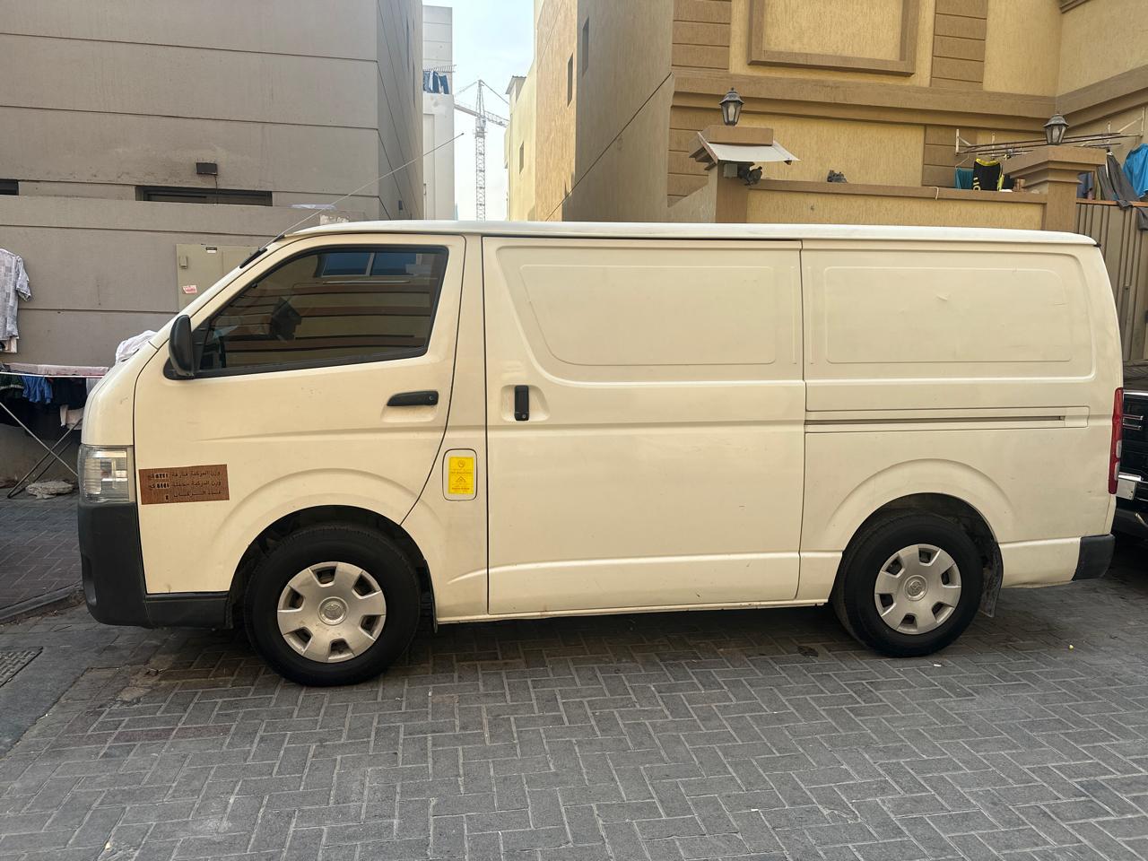 Man with a van service in Dubai